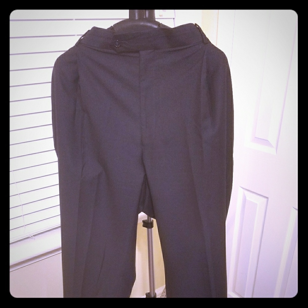Navy stripe tone on tone 38 x 32